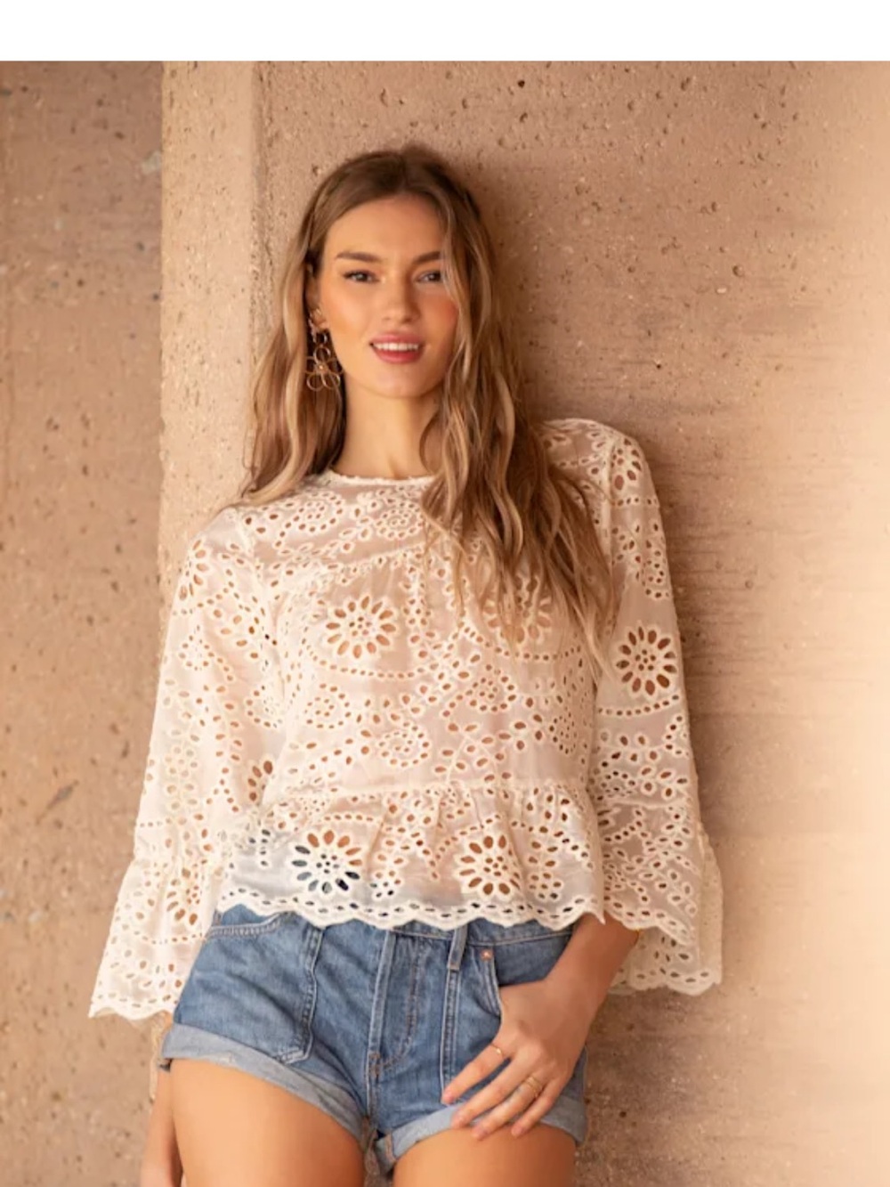 NWT Lulu's Eyelet Lace Peasant Blouse